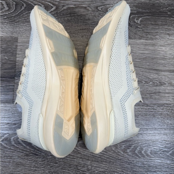 Athletic Propulsion Lab APL Running Shoes Mens Sz9  Techbloom Breeze Vanilla New - Picture 4 of 8